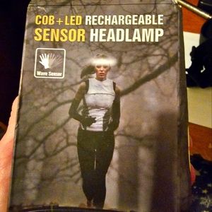 LED flashlight headband